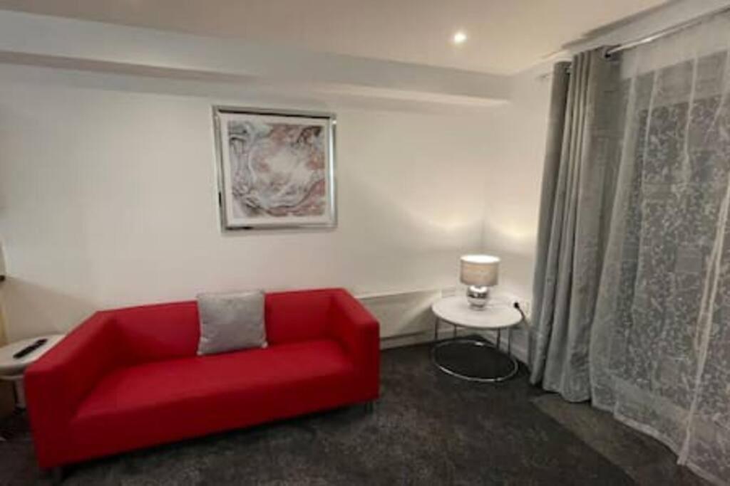 Moda Wigan 2 - Stylish 2 Bed In Central 위건 외부 사진